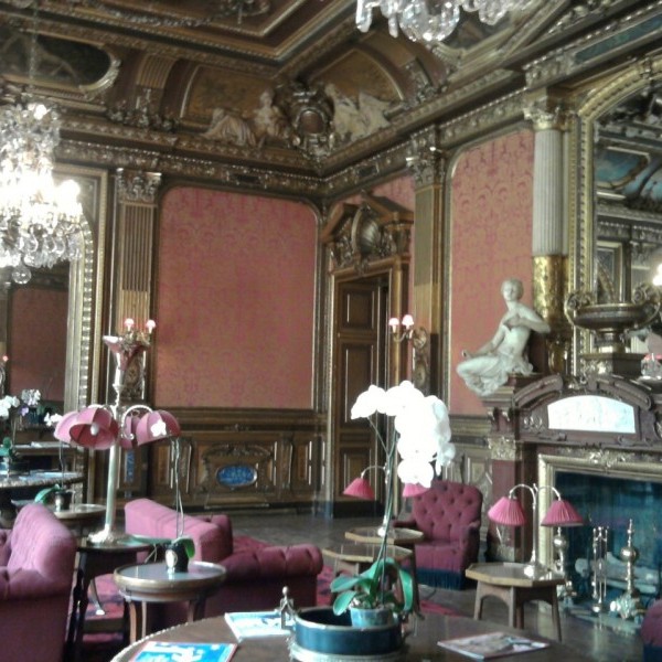 Visite de l'Hôtel de la Marquise de la Païva sur les Champs Elysées