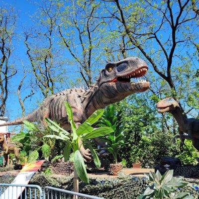 Exposition de dinosaures • Dinosaurs World à Lyon-Bron